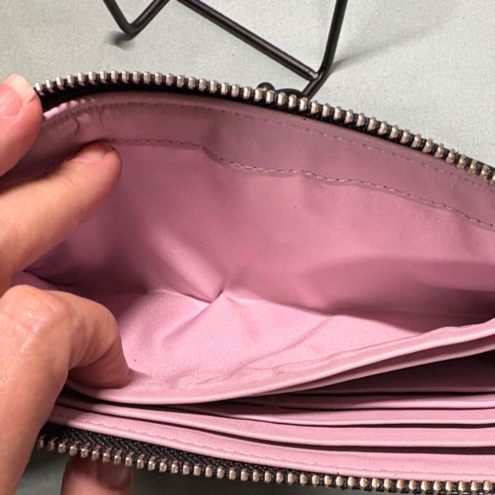 Coach Madison Zebra Print Large Wristlet Lurex Cloth Black Patent Leather Pouch - Picture 8 of 9